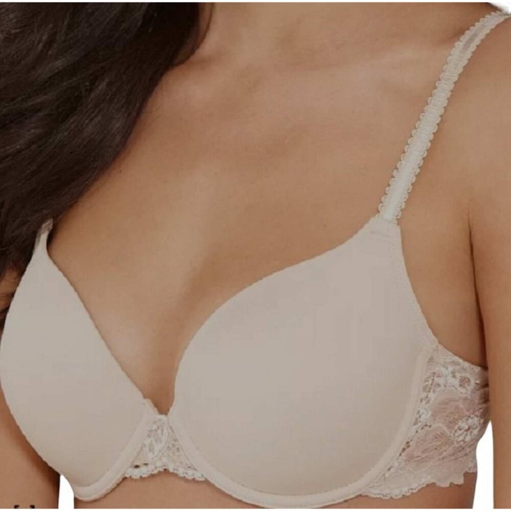 Elegant Cream Lace Trim Bra